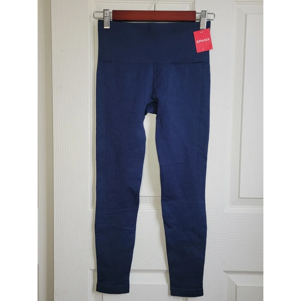 NWT SPANX Blue Rib Seamless Leggings‎ in Navy Haze Size Small